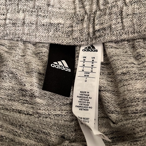 Medium silver Adidas joggers - Picture 2 of 2